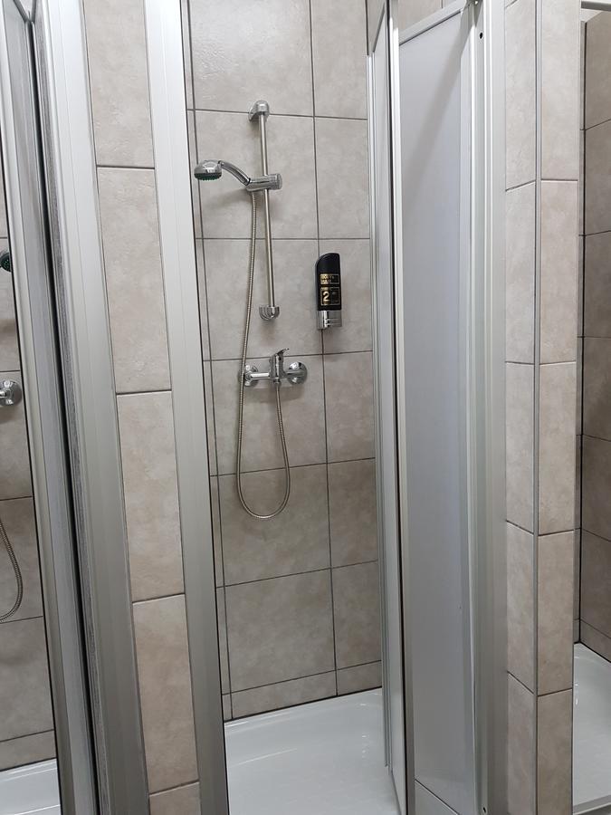 Easyroom Vienna - Low Budget Hostel Экстерьер фото