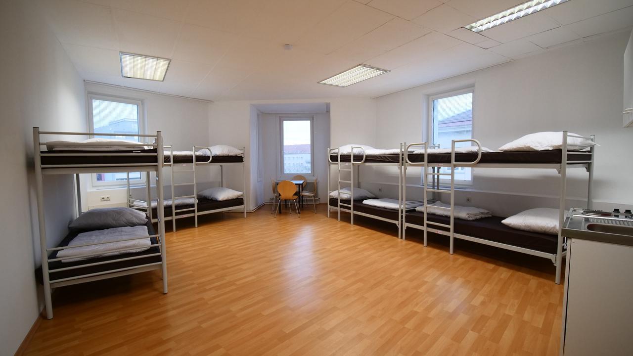 Easyroom Vienna - Low Budget Hostel Экстерьер фото